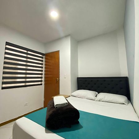 Hotel Picasso 70 Медельин Экстерьер фото